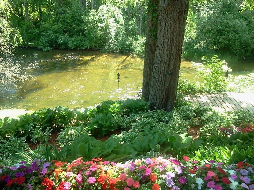 Stone Waters Inn Bellaire Eksteriør bilde